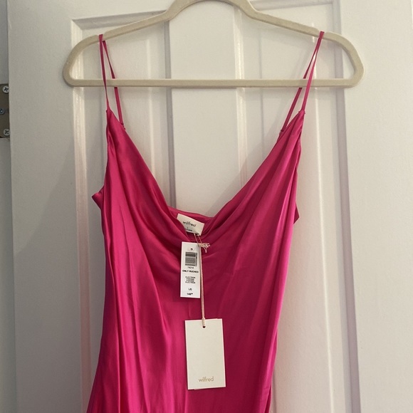 Aritzia Wilfred Fuchsia Only Rusched Slip Dress - Picture 5 of 6